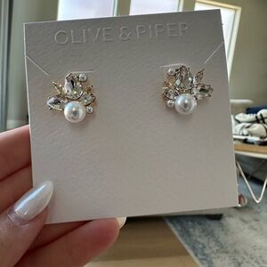 Olive & Piper Bordeaux Studs - never worn